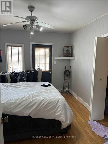 76 Troy Street, Mississauga, ON - Indoor Photo Showing Bedroom