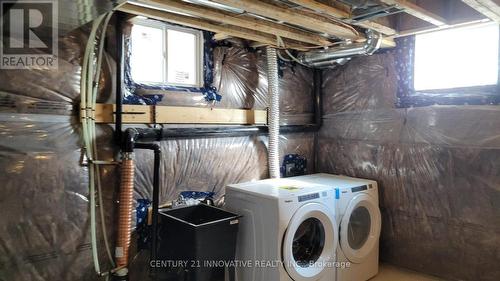 318 Russell Street, Southgate, ON - Indoor Photo Showing Laundry Room