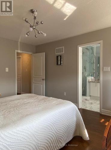 298 Lauderdale Drive, Vaughan, ON - Indoor Photo Showing Bedroom