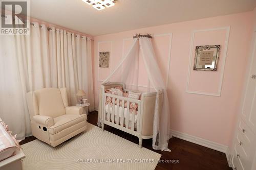 298 Lauderdale Drive, Vaughan, ON - Indoor Photo Showing Bedroom