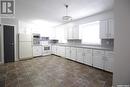 410 3Rd Avenue, Whitewood, SK  - Indoor Photo Showing Kitchen 