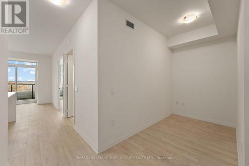 308 - 8960 Jane Street, Vaughan, ON - Indoor Photo Showing Other Room