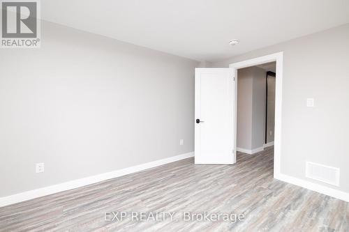 9 Gunn Street, Barrie, ON - Indoor Photo Showing Other Room