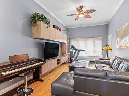 Salon - 230 Rue Louis-Berlinguet, Varennes, QC - Indoor Photo Showing Living Room