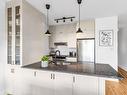 Kitchen - 301-200 Rue De Castelnau O., Montréal (Villeray/Saint-Michel/Parc-Extension), QC  - Indoor Photo Showing Kitchen With Double Sink With Upgraded Kitchen 