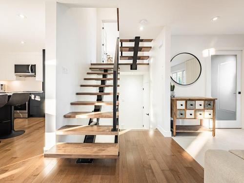 Staircase - 3620 Rue Du Tamaris, Saint-Bruno-De-Montarville, QC - Indoor