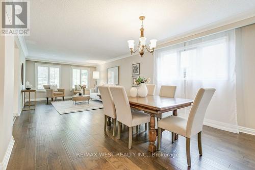 817 Damien Way, Mississauga, ON - Indoor Photo Showing Dining Room