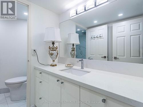 2310 - 2000 Islington Avenue, Toronto, ON - Indoor Photo Showing Bathroom