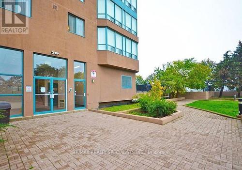 203 - 115 Hillcrest Avenue, Mississauga, ON - Outdoor