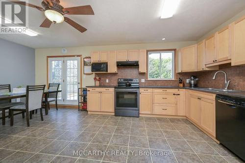 130 Franklyn Street, Shelburne, ON - Indoor Photo Showing Kitchen