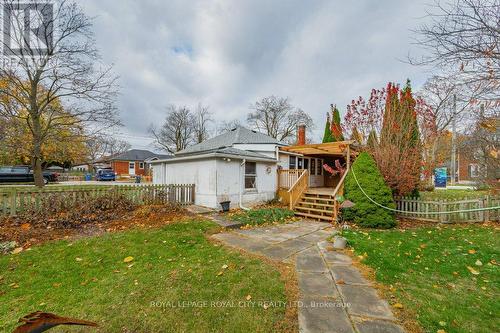 369 York Road, Guelph, ON - Outdoor