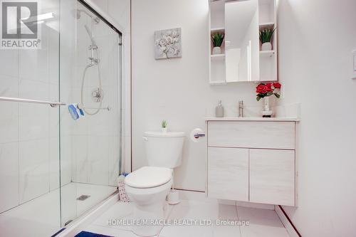 1406 - 60 Frederick Street, Kitchener, ON - Indoor Photo Showing Bathroom