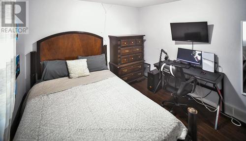 15 Turquoise Court, Chatham-Kent, ON - Indoor Photo Showing Bedroom