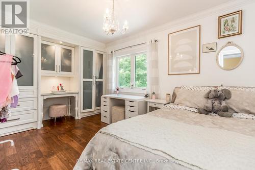 19617 Mountainview Road, Caledon, ON - Indoor Photo Showing Bedroom