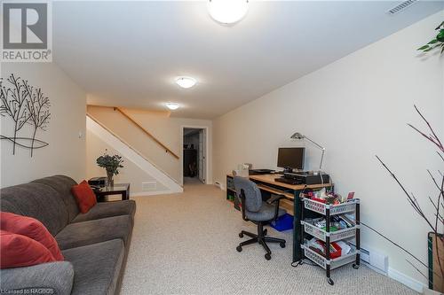 300 1St Street E, Owen Sound, ON - Indoor Photo Showing Other Room