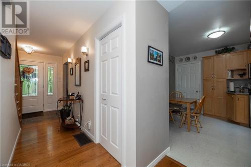 300 1St Street E, Owen Sound, ON - Indoor Photo Showing Other Room