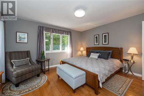 300 1St Street E, Owen Sound, ON - Indoor Photo Showing Bedroom