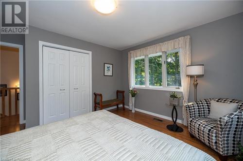 300 1St Street E, Owen Sound, ON - Indoor Photo Showing Bedroom