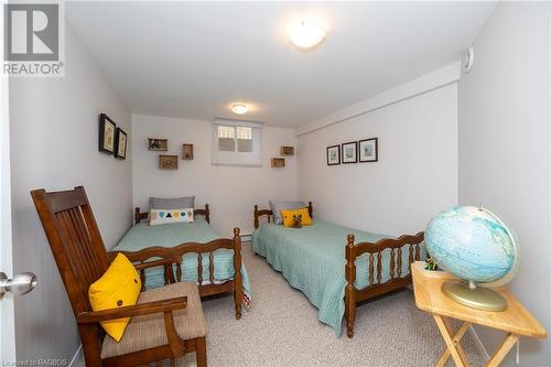 300 1St Street E, Owen Sound, ON - Indoor Photo Showing Bedroom