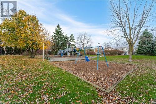 39 Coolspring Crescent, Bolton, ON 