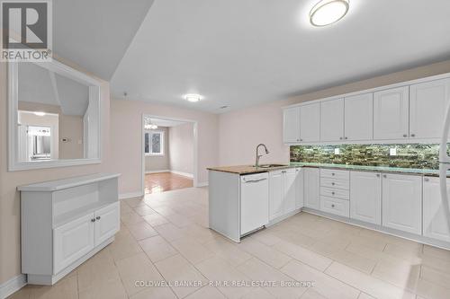 512 - 245 Elgin Street W, Cobourg, ON - Indoor Photo Showing Kitchen