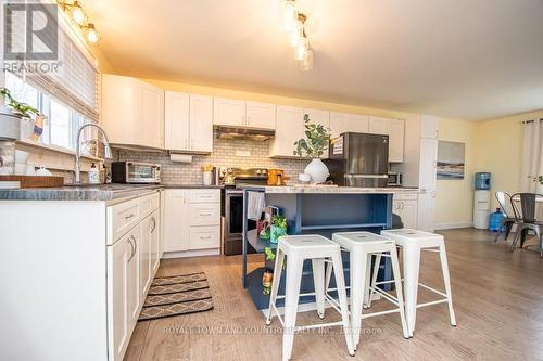 229 Pleasant Point Road, Kawartha Lakes (Lindsay), ON - Indoor Photo Showing Kitchen