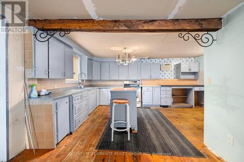 9 Monck Street, Bancroft, ON - Indoor Photo Showing Kitchen