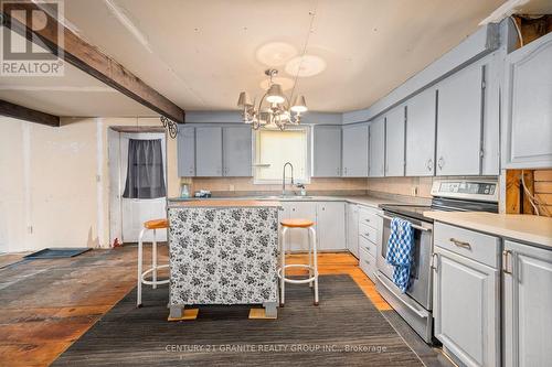 9 Monck Street, Bancroft, ON - Indoor Photo Showing Kitchen