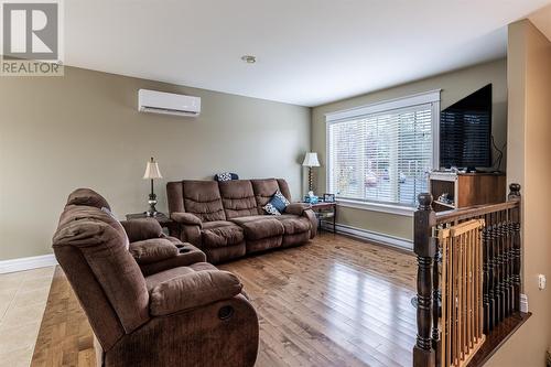 25-27 Rich'S Place, Conception Bay South, NL - Indoor Photo Showing Living Room