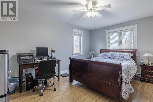 25-27 Rich'S Place, Conception Bay South, NL - Indoor Photo Showing Bedroom