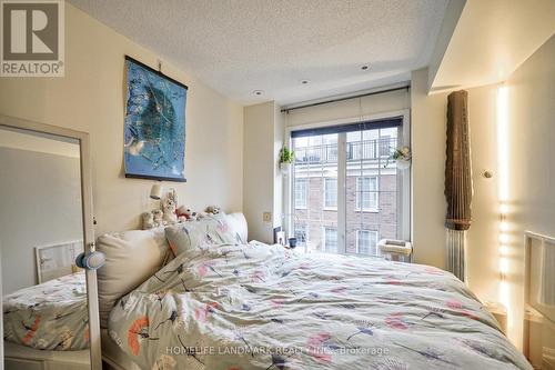 643 - 3 Everson Drive, Toronto, ON - Indoor Photo Showing Bedroom