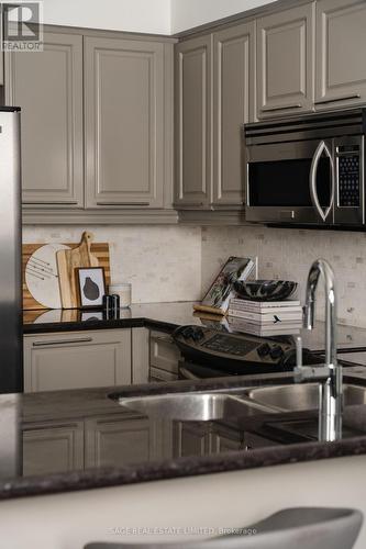 1002 - 319 Merton Street, Toronto, ON - Indoor Photo Showing Kitchen With Double Sink