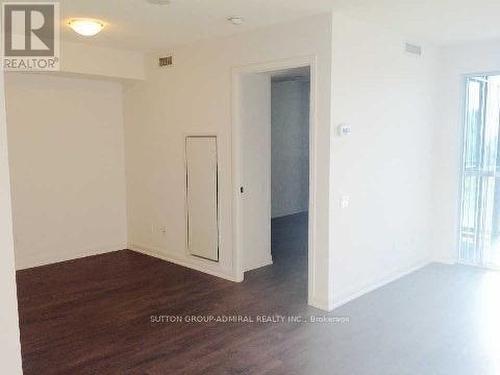 1101 - 5168 Yonge Street, Toronto, ON - Indoor Photo Showing Other Room