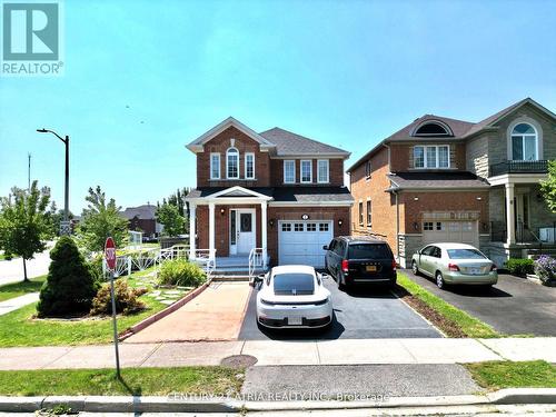 2 Bestview Crescent, Vaughan, ON - Outdoor With Facade