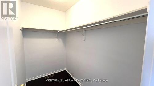 2 Bestview Crescent, Vaughan, ON - Indoor With Storage