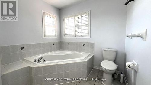 2 Bestview Crescent, Vaughan, ON - Indoor Photo Showing Bathroom