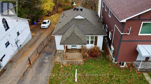 34 Penetang Street, Barrie, ON - Outdoor