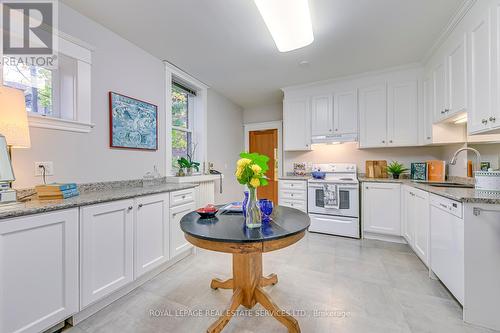 1 - 63 High Park Boulevard, Toronto, ON - Indoor Photo Showing Kitchen