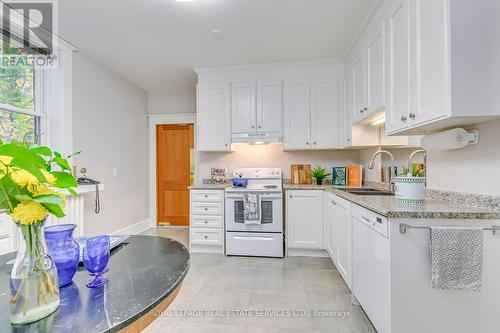 1 - 63 High Park Boulevard, Toronto, ON - Indoor Photo Showing Kitchen