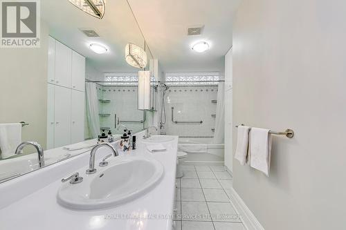 1 - 63 High Park Boulevard, Toronto, ON - Indoor Photo Showing Bathroom