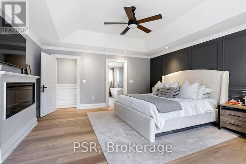 1605 Calverton Court, Mississauga, ON - Indoor Photo Showing Bedroom