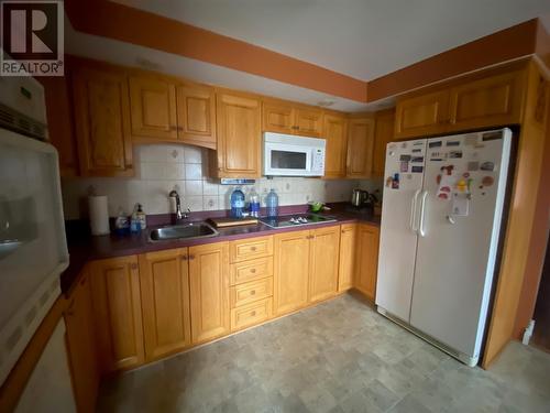 197 Main Road, Aguathuna, NL - Indoor Photo Showing Kitchen