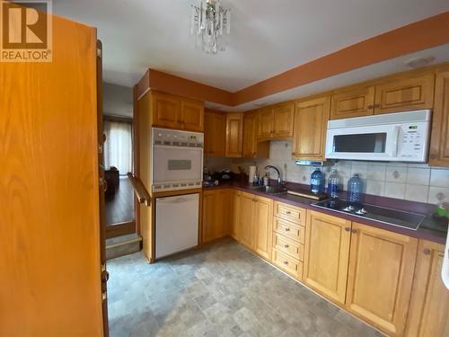 197 Main Road, Aguathuna, NL - Indoor Photo Showing Kitchen