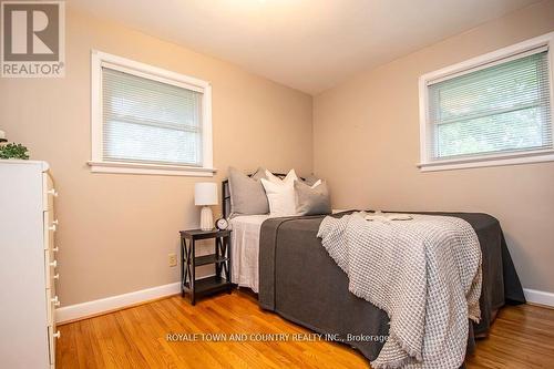 5 Armour Court, Kawartha Lakes (Lindsay), ON - Indoor Photo Showing Bedroom