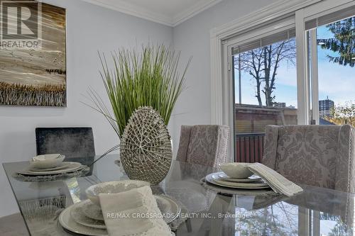 132 Marcos Boulevard, Toronto, ON - Indoor Photo Showing Dining Room