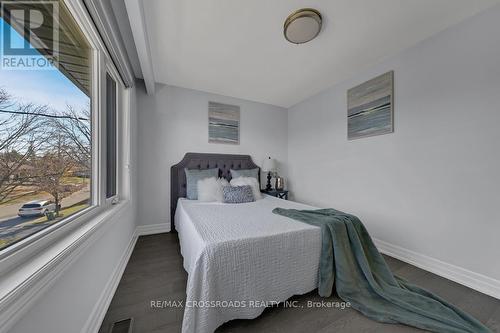 132 Marcos Boulevard, Toronto, ON - Indoor Photo Showing Bedroom