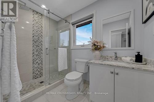 132 Marcos Boulevard, Toronto, ON - Indoor Photo Showing Bathroom