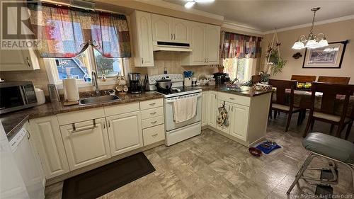 282 St Jean Street, Saint-Léonard, NB - Indoor Photo Showing Kitchen