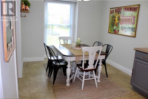 26 Winding Woods Crescent, London, ON - Indoor Photo Showing Dining Room