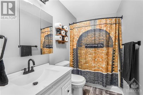 279 Edwards Street, Clarence-Rockland, ON - Indoor Photo Showing Bathroom